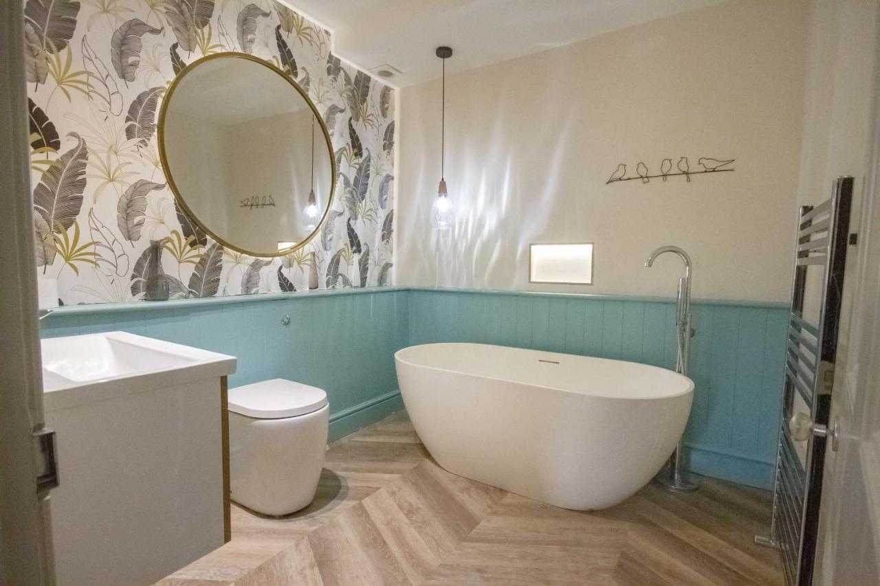 The Loft Winchester Bagian luar foto